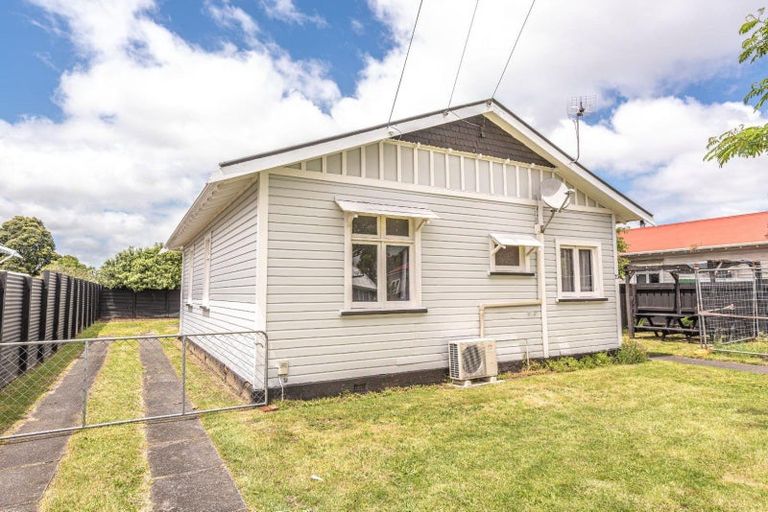 Photo of property in 20 Talbot Street, Whanganui East, Whanganui, 4500
