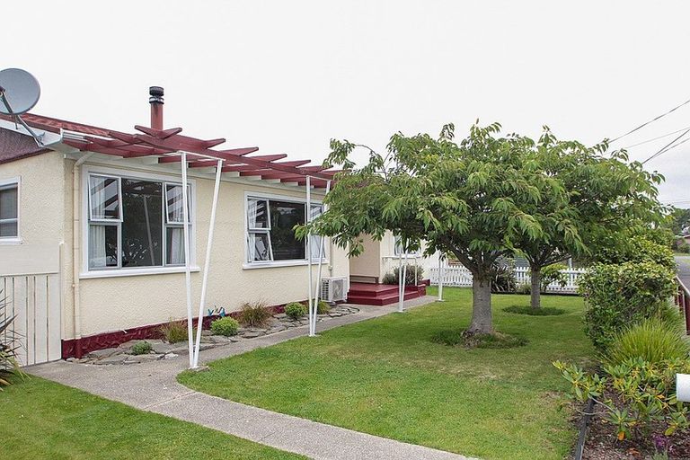 Photo of property in 5 Dalmeny Street, Oamaru North, Oamaru, 9400