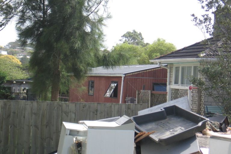Photo of property in 6 Tamariki Avenue, Kelston, Auckland, 0602