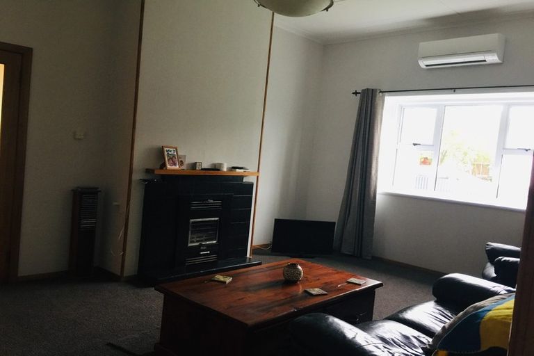 Photo of property in 37 Fox Street, Woodville, 4920