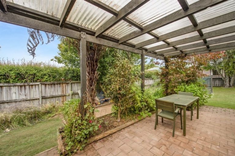 Photo of property in 10 Tupelo Street, Pukete, Hamilton, 3200
