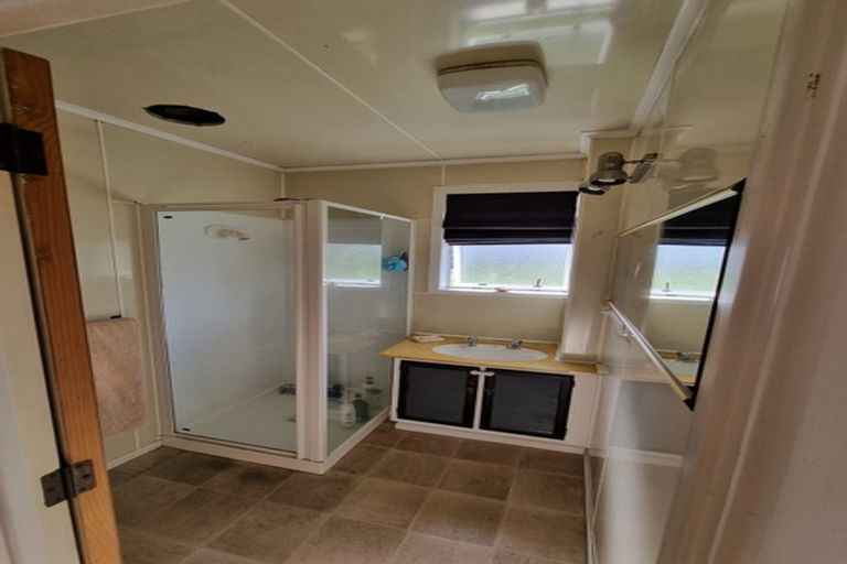 Photo of property in 1 Rothery Road, Hillpark, Auckland, 2102