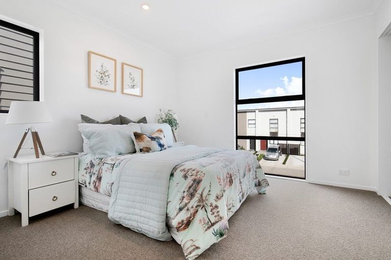 Photo of property in 11 Kitea Place, Mangere, Auckland, 2022