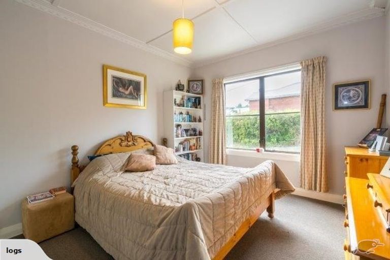 Photo of property in 1 Minto Street, Andersons Bay, Dunedin, 9013