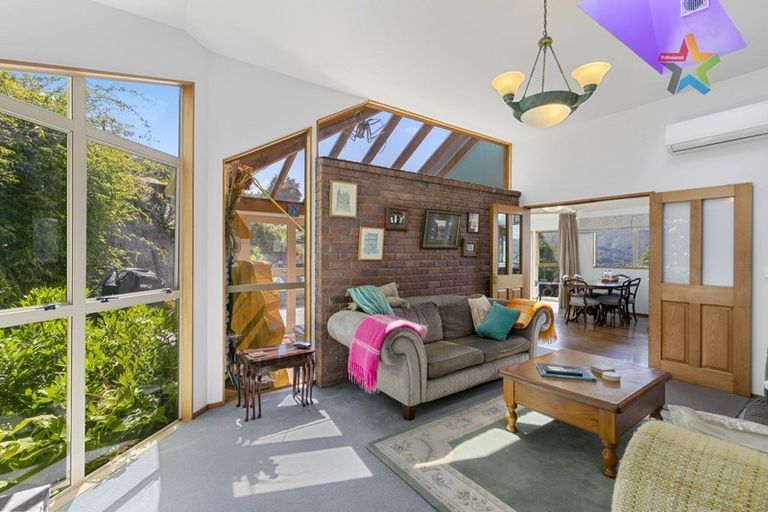 Photo of property in 31 Gurney Road, Kelson, Lower Hutt, 5010