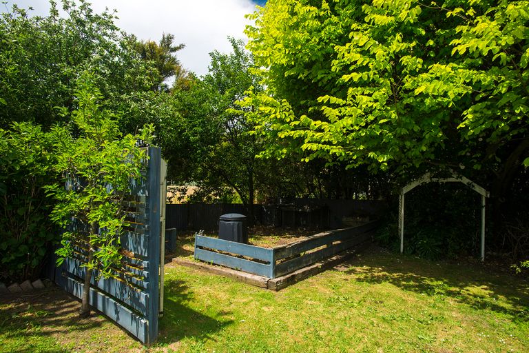 Photo of property in 210 Kahutia Street, Gisborne, 4010