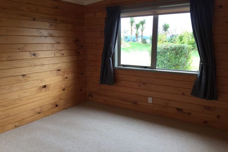 Photo of property in 34 Hitiri Road, Kinloch, Taupo, 3377
