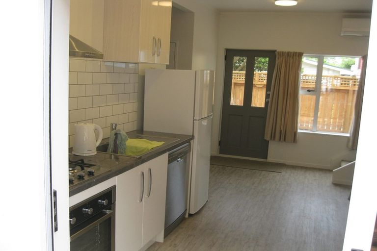 Photo of property in 37e Frankmoore Avenue, Johnsonville, Wellington, 6037