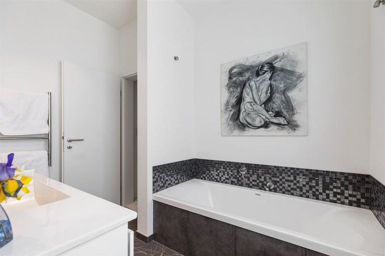 Photo of property in 34 Harbelle Close, Bethlehem, Tauranga, 3110