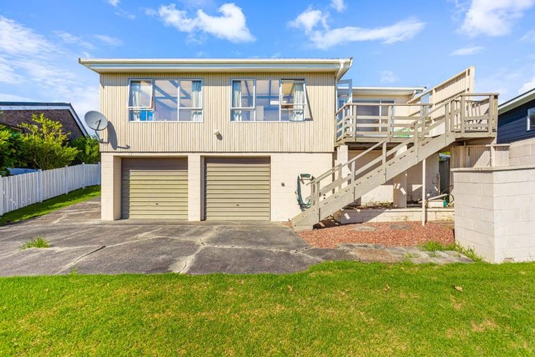 Photo of property in 20 Little Barrier Avenue, Manly, Whangaparaoa, 0930