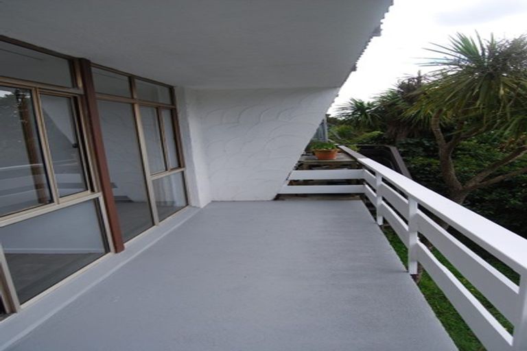 Photo of property in 6/17 Wrights Hill Road, Karori, Wellington, 6012