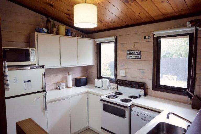 Photo of property in 107 Kenwood Drive, Matarangi, Whitianga, 3592