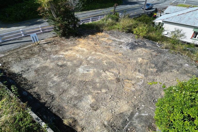 Photo of property in 88 Alexander Street, Greymouth, 7805