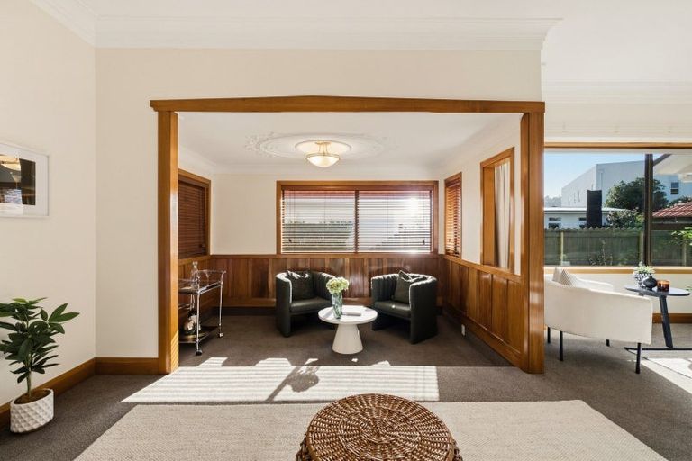 Photo of property in 5 Puriri Street, Woburn, Lower Hutt, 5010