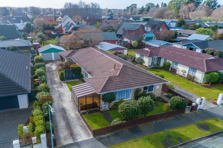 Photo of property in 1/12 Murmont Street, Bishopdale, Christchurch, 8053