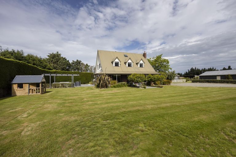 Photo of property in 190 Peebles Road, Peebles, Oamaru, 9494