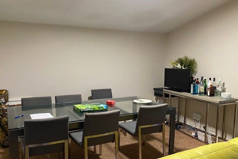 Photo of property in 4a Tui Grove, Elderslea, Upper Hutt, 5018