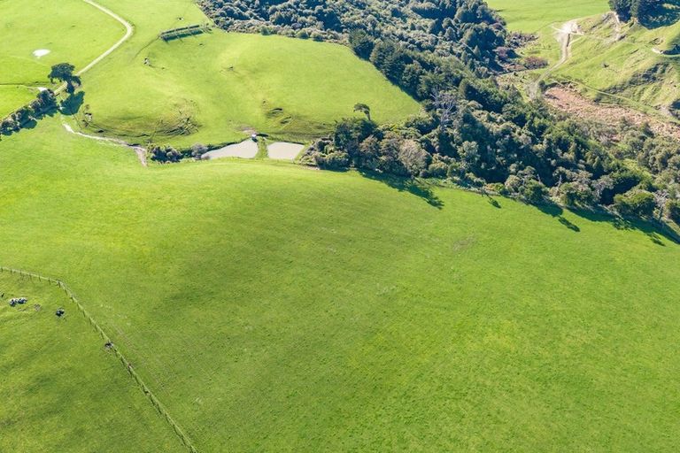 Photo of property in 64 Smiths Road, Matua, Tauranga, 3110