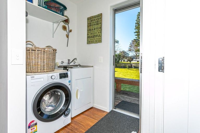 Photo of property in 104 Kiwi Road, Whangamata, 3620