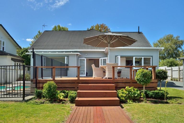 Photo of property in 82 Stout Street, Whataupoko, Gisborne, 4010