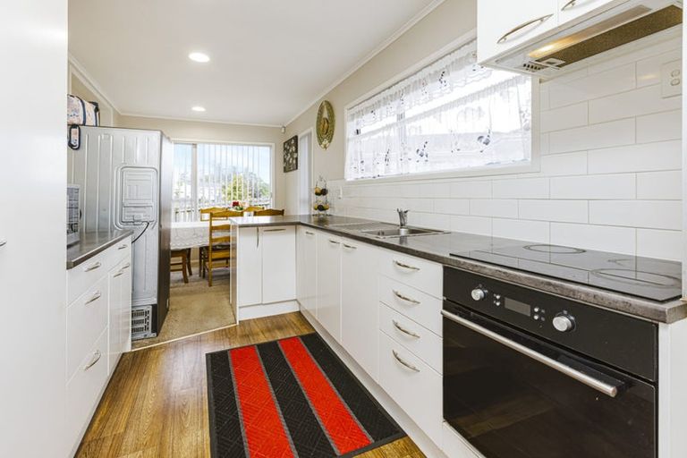 Photo of property in 3 Ilford Crescent, Mangere, Auckland, 2022