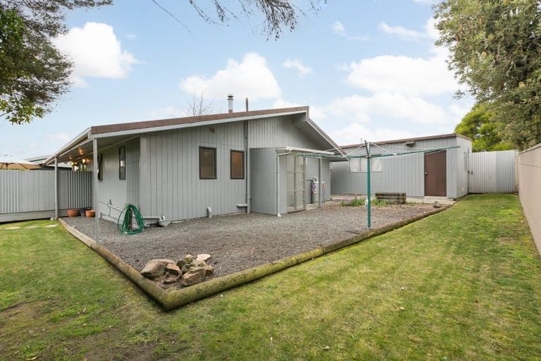 Photo of property in 15b Lake View Road, Waipukurau, 4200