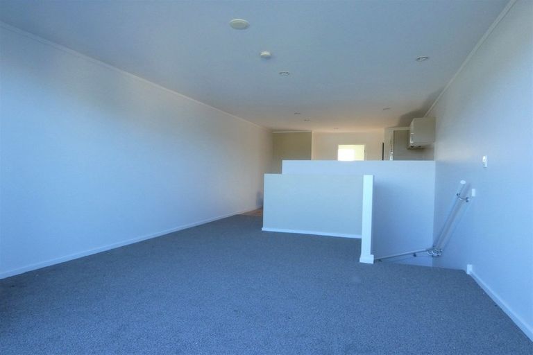 Photo of property in 325/26 Morningside Drive, Morningside, Auckland, 1025