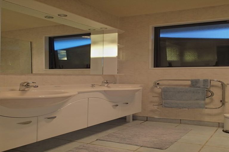 Photo of property in 28 Travis Country Drive, Burwood, Christchurch, 8083