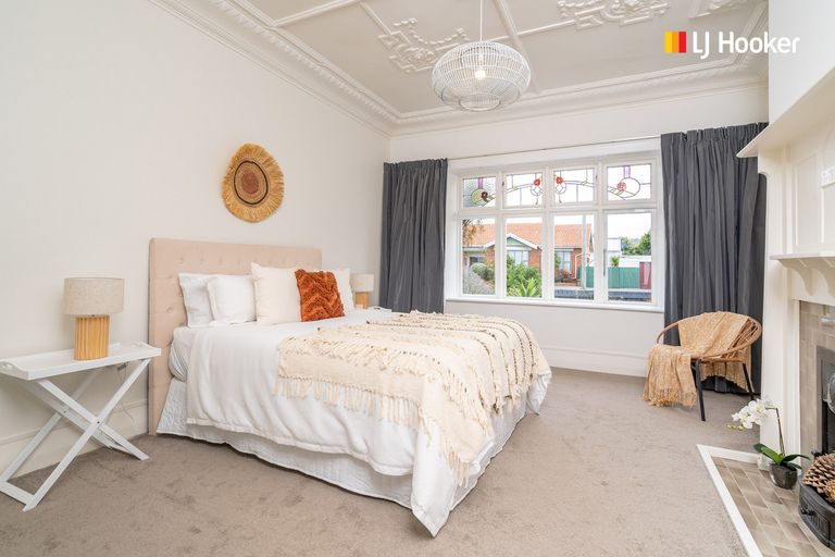 Photo of property in 65 Hargest Crescent, Saint Kilda, Dunedin, 9012