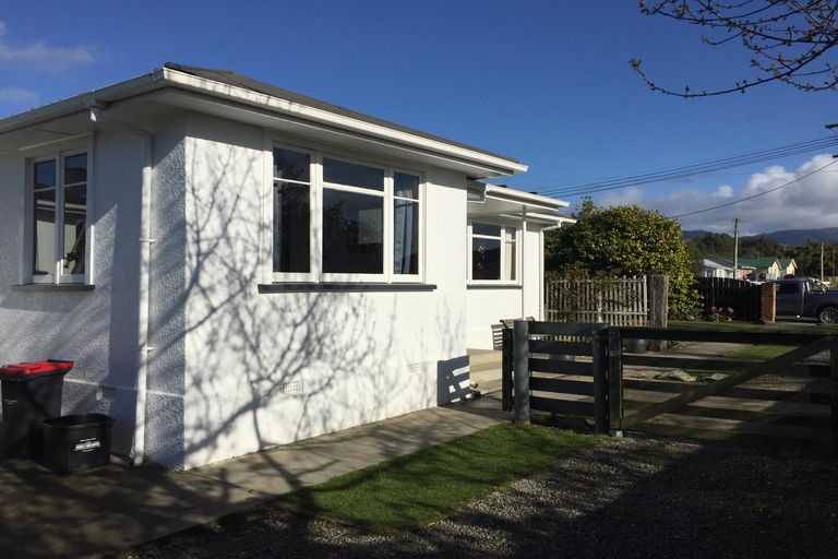 Photo of property in 11 Opie Street, Waimate, 7924