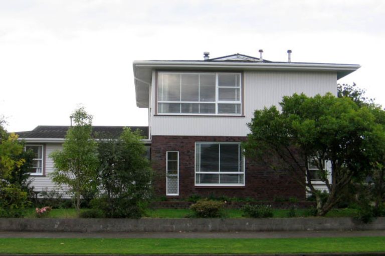 Photo of property in 19 Slacks Road, Awapuni, Palmerston North, 4412