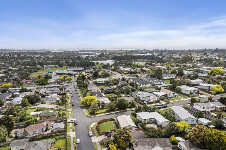 Photo of property in 26 Roseanne Road, Manurewa, Auckland, 2102