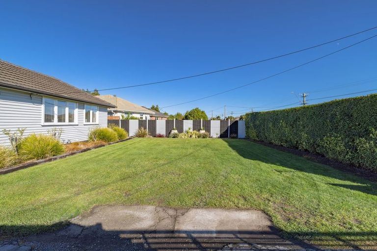 Photo of property in 103 Springs Road, Hornby, Christchurch, 8042