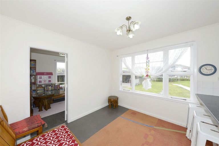 Photo of property in 24 Wimborne Crescent, Aranui, Christchurch, 8061