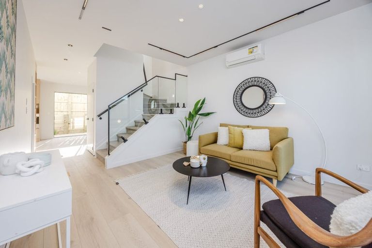 Photo of property in 3/59 Howe Street, Howick, Auckland, 2014