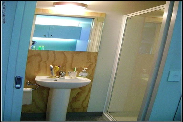 Photo of property in Urbane Apartments, 55/29 Webb Street, Mount Cook, Wellington, 6011