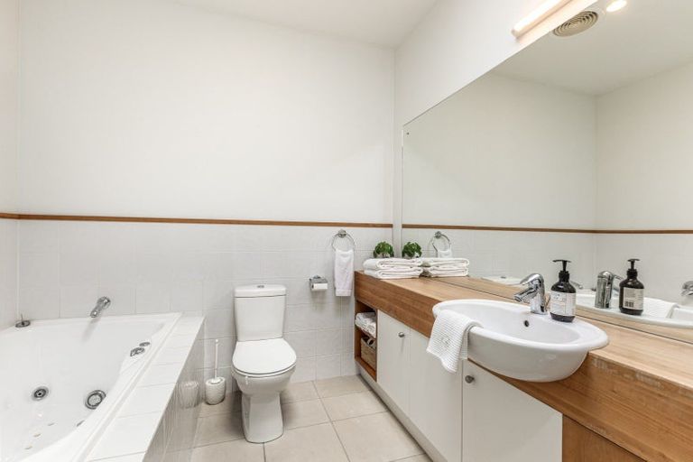 Photo of property in 5/11a Killarney Street, Takapuna, Auckland, 0622