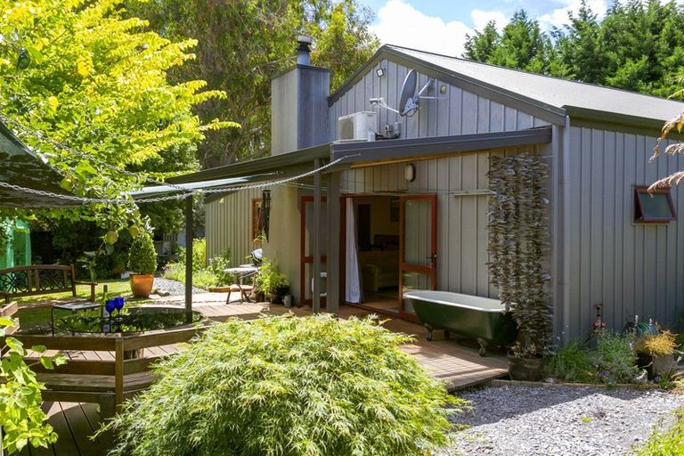 Photo of property in 1/160 Acacia Heights Drive, Acacia Bay, Taupo, 3385