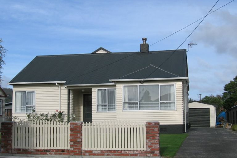 Photo of property in 9 Gadsby Street, Avalon, Lower Hutt, 5011
