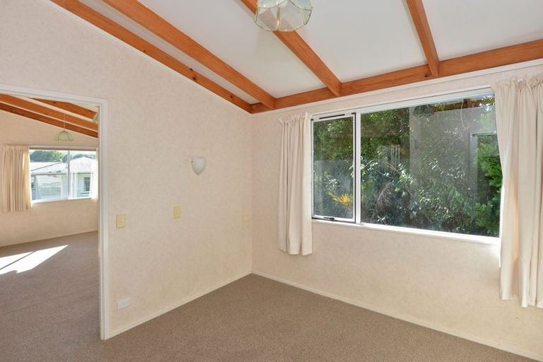 Photo of property in 2b Kiwi Avenue, Maunu, Whangarei, 0110