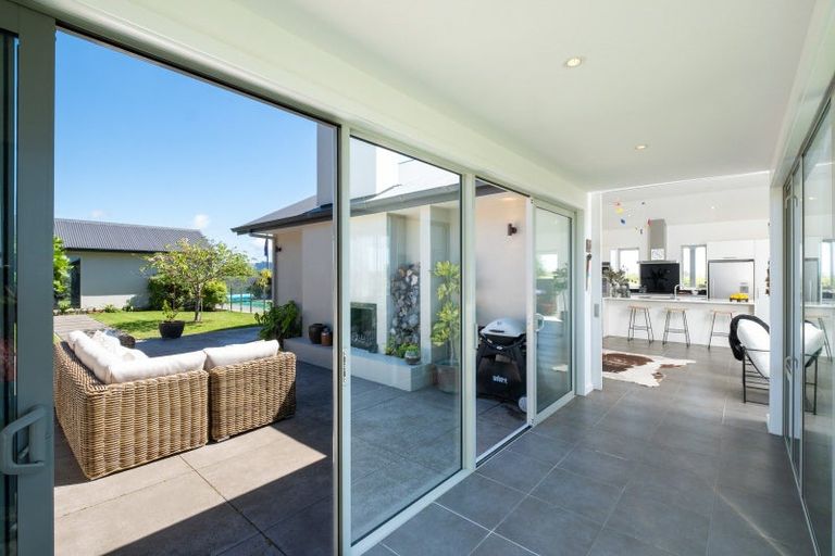 Photo of property in 4 Heipipi Drive, Eskdale, Napier, 4182