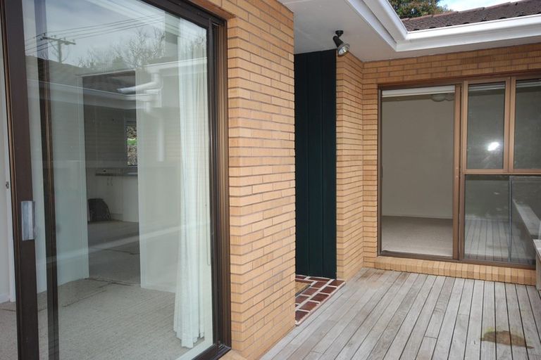 Photo of property in 800 Dominion Road, Mount Eden, Auckland, 1041