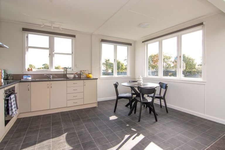 Photo of property in 31b Hulme Street, Roslyn, Palmerston North, 4414