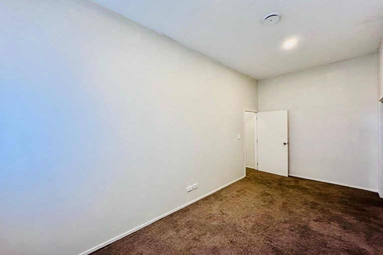 Photo of property in 25 Montilla Place, Manurewa, Auckland, 2102