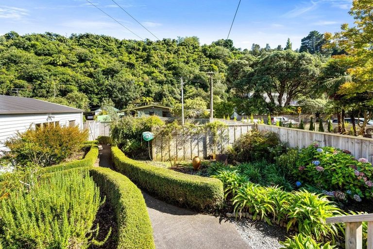 Photo of property in 33 Norfolk Street, Belmont, Lower Hutt, 5010