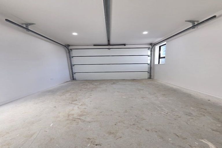 Photo of property in 408 Roscommon Road, Clendon Park, Auckland, 2103