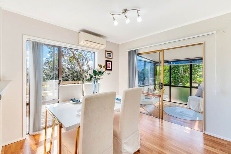 Photo of property in 1/14 Thelma Crescent, Torbay, Auckland, 0630