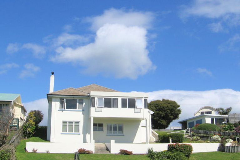 Photo of property in 6 Rita Street, Mount Maunganui, 3116