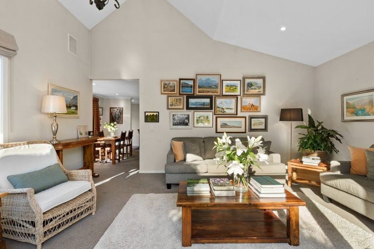 Photo of property in 50 Centennial Avenue, Arrowtown, 9302