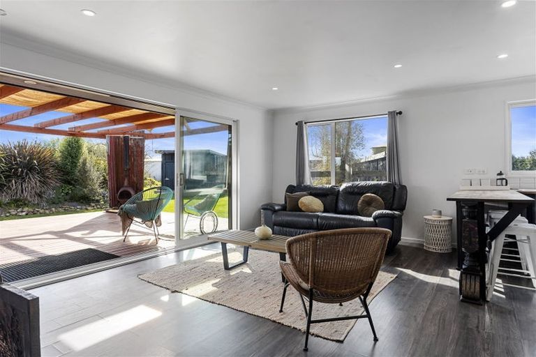 Photo of property in 74 Foothills Road, Okuku, Rangiora, 7473